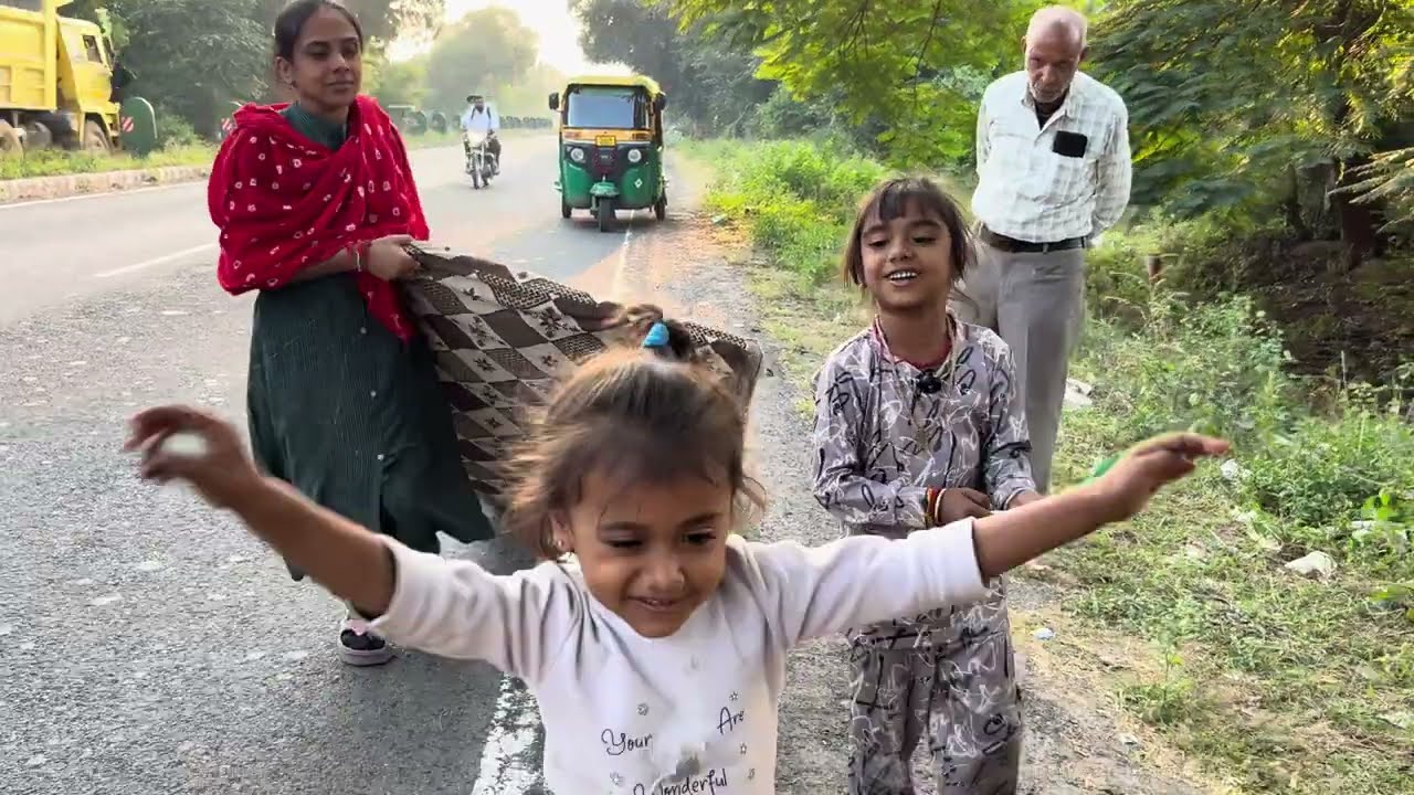 प्रेमानंद जी महाराज के दर्शन के लिए अहमदाबाद से वृन्दावन दंडवत यात्रा अन्जेल नाथबावा #vrindavan