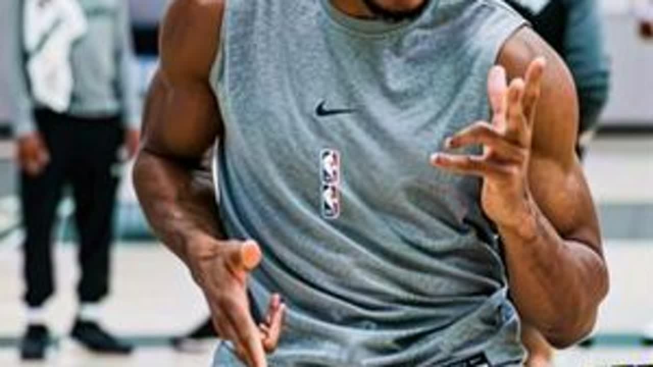 NBA戏精大赏 | 字母反复横跳在下杀猪盘？森林狼在康利上身做了个T？#送ta上精选 #字母哥 #康利#抖音球风挑战赛