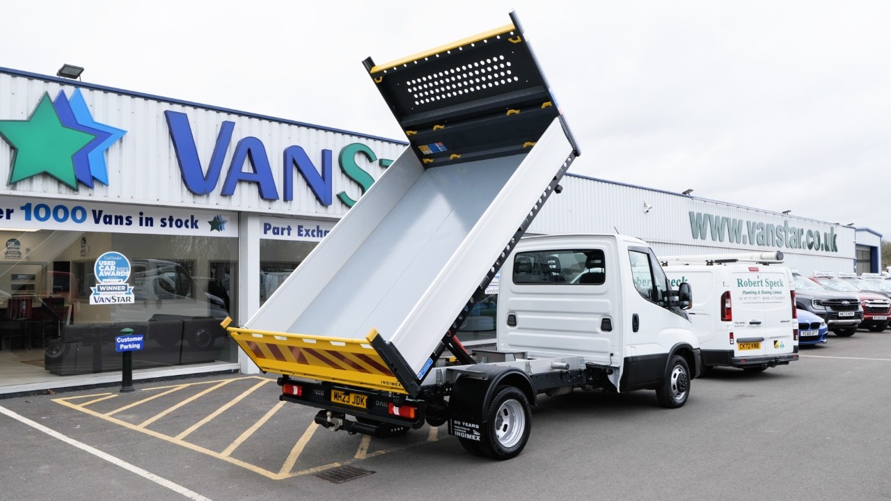 Iveco Daily 35C14VB 2.3D Business Edition Tipper HPI 140 BHP DRW in White - MH23 JDK - VanStar