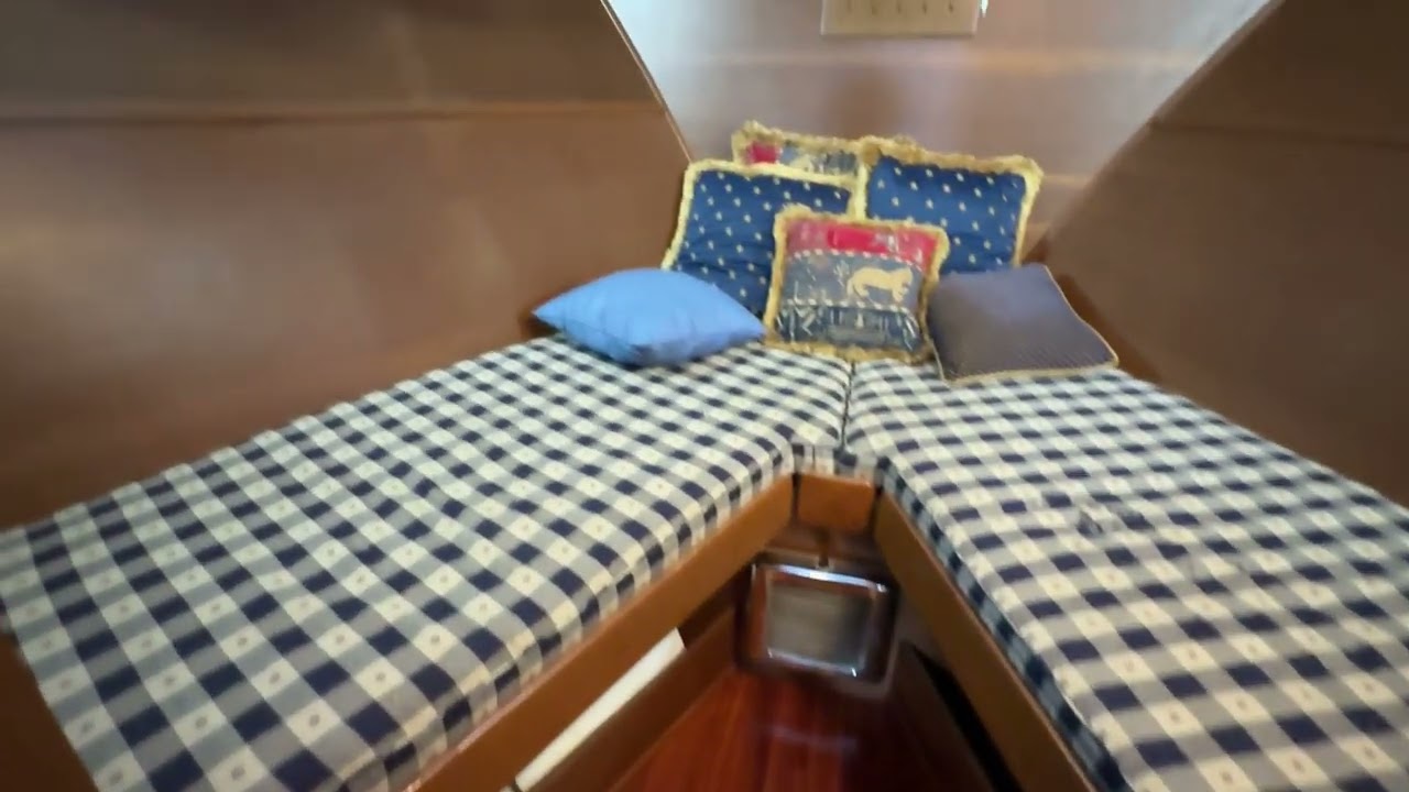 1964 Chris-Craft Roamer 46