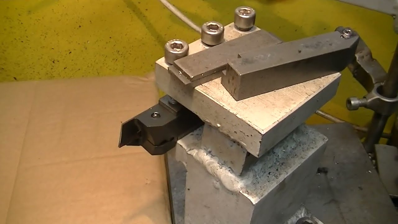 Tokarka Nóż składak przecinak 2 mm  a nóż przecinak składak 1.5mm można oszczędzić materiał
