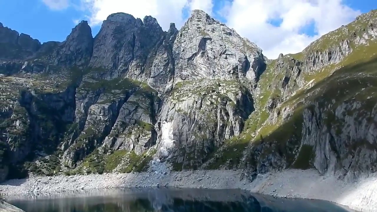 Hiking in Trentino. Lago di Costabrunella. Gruppo di Rava.