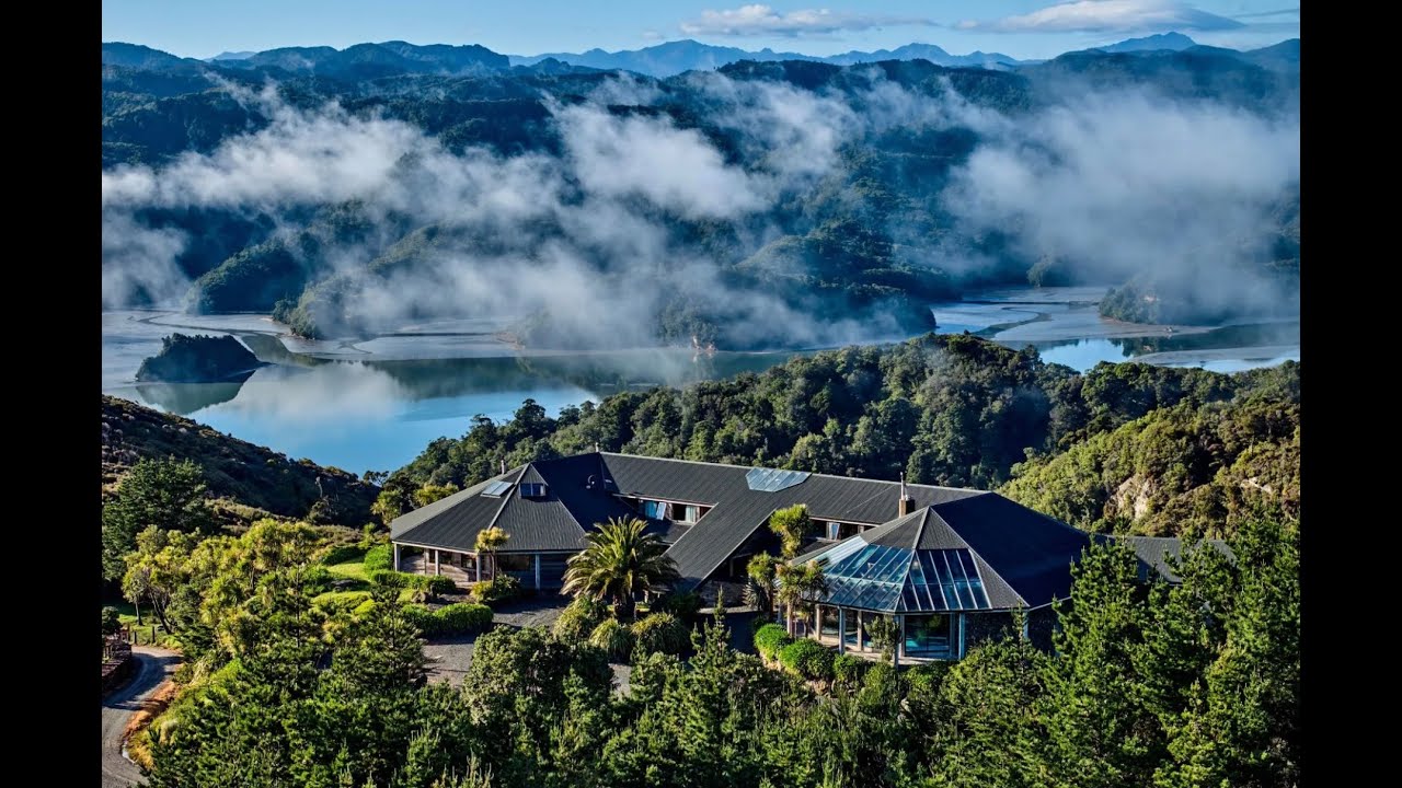 Own 5 Miles of Private Coastline in NZ | New Zealand Sotheby's International Realty