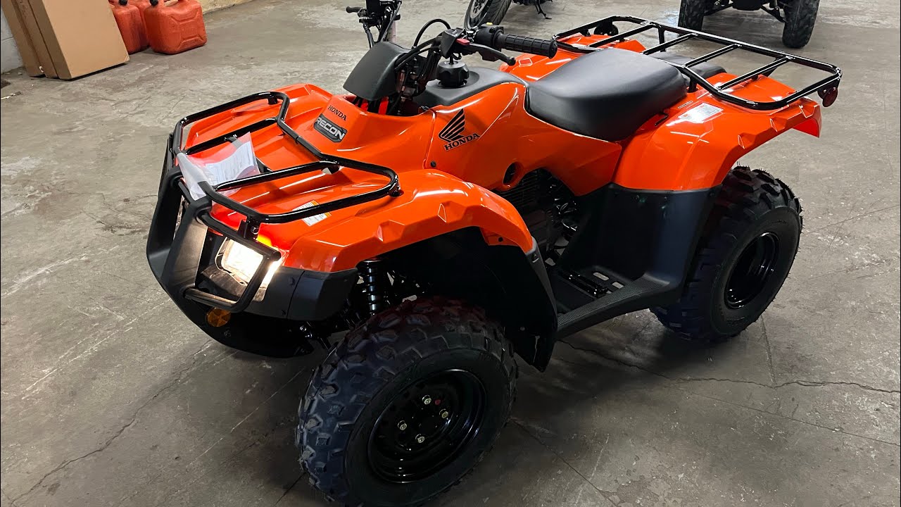 Обзор Honda Recon Foot-Shift 2022 года / ЛУЧШИЙ КВАДРОЦИКЛ ДЛЯ НАЧИНАЮЩИХ!!!