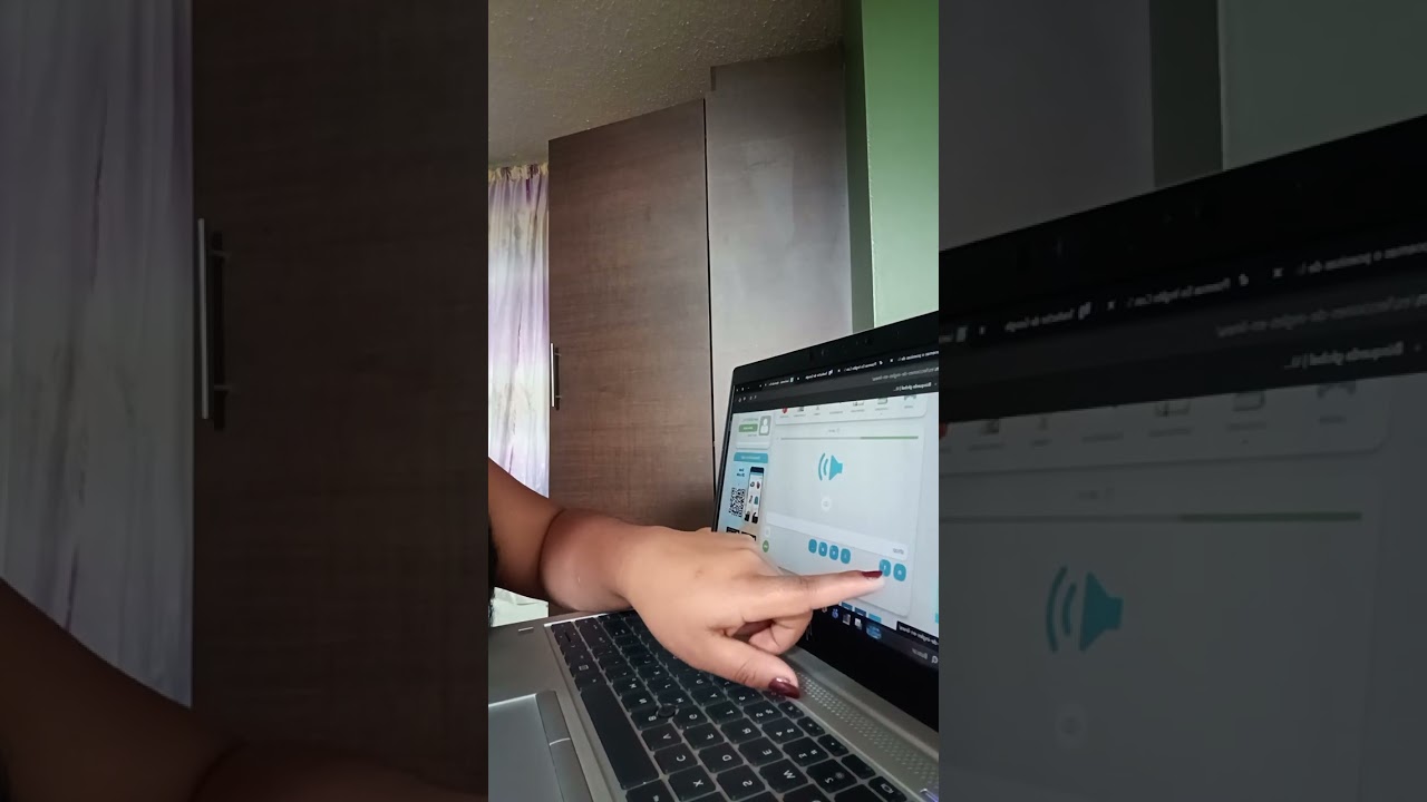 Nazareno_Karen_Free Topic_practicing listening_ play video game