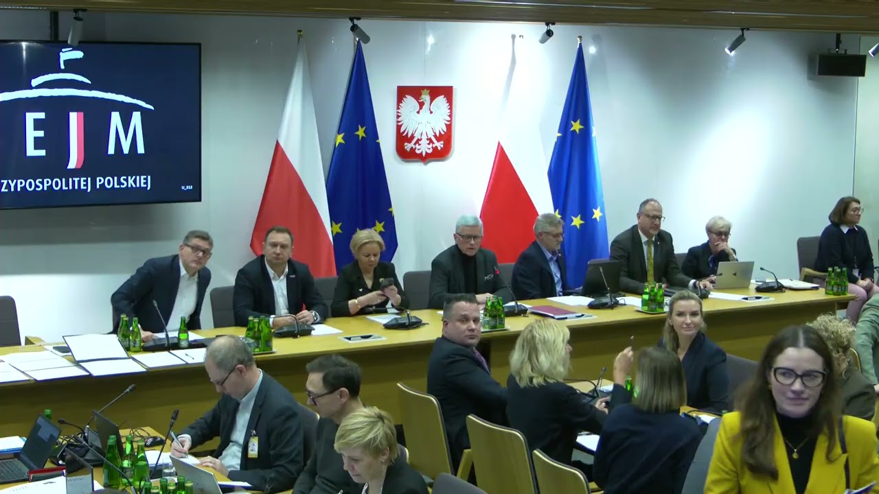 BURZLIWA NOCNA DEBATA w sprawie instrumentu SAFE