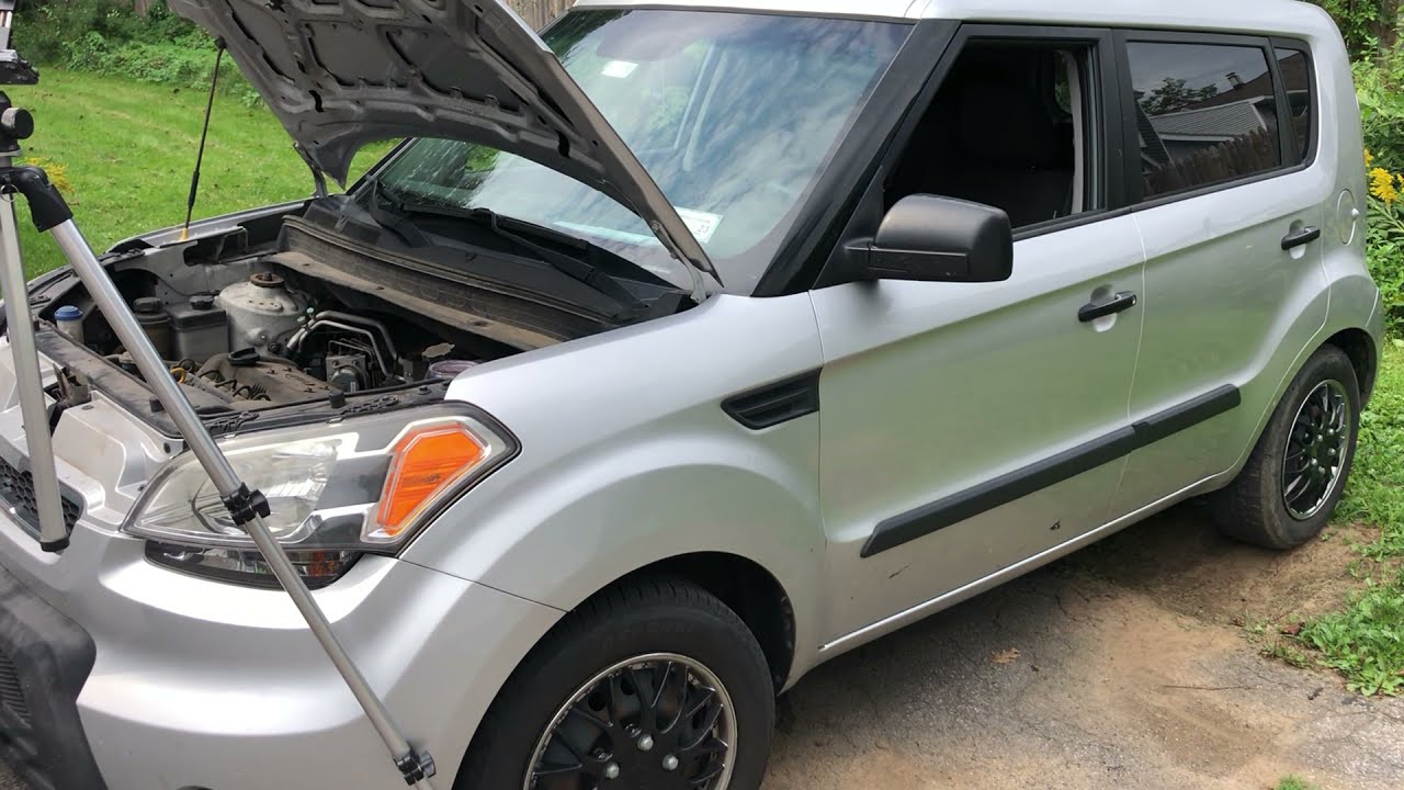 How to change spark plugs on a 2011 Kia Soul