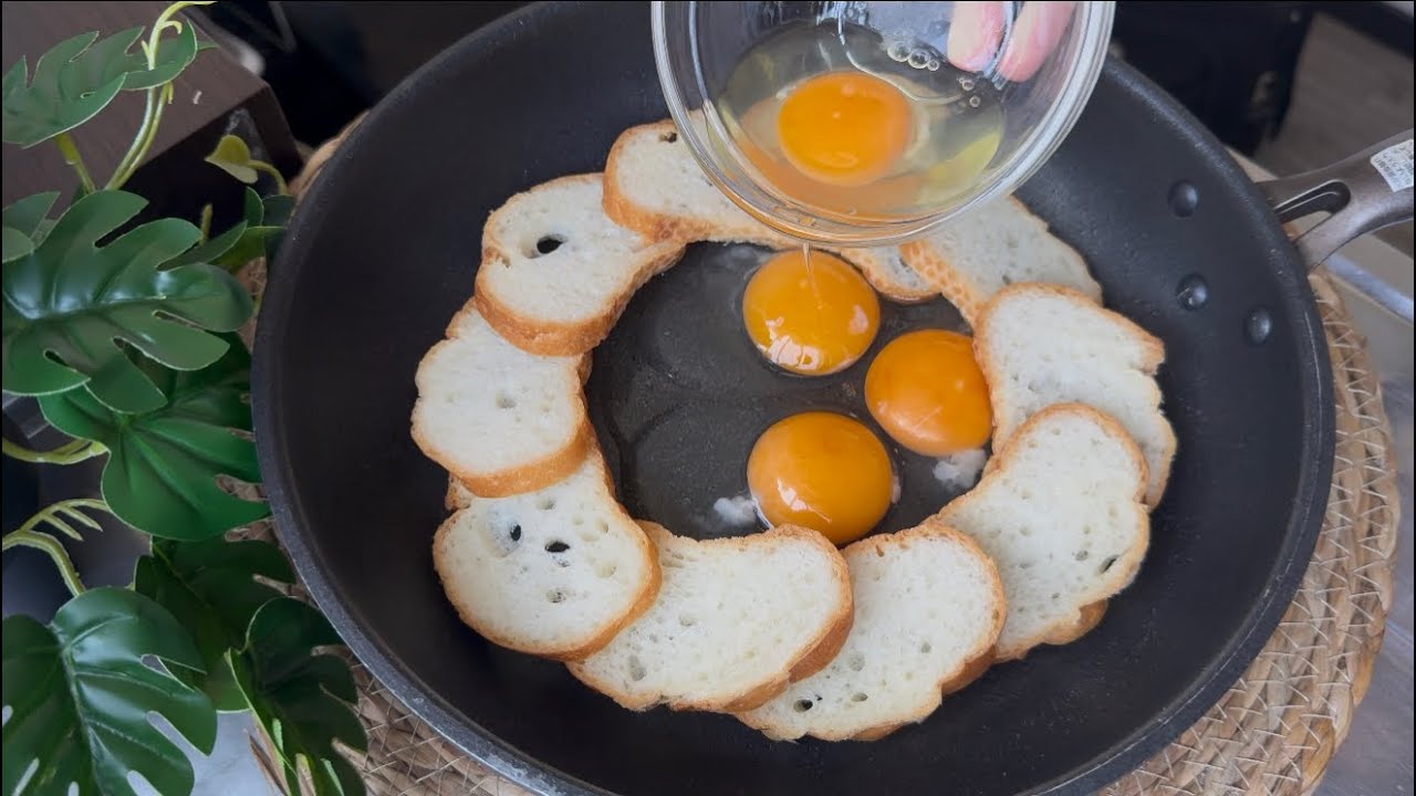 Quick and easy recipe! Pour eggs over bread! I cook it every day.