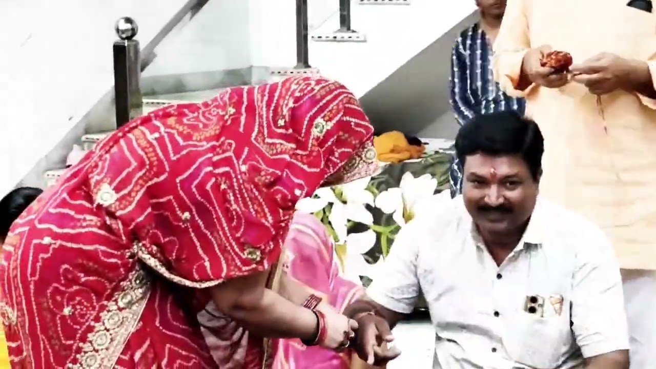 Shadi ki tyari start ! #gharkishaddi # song # batisivlog #cousinwedding