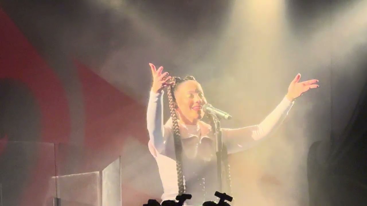 LaFee - Wer bin ich? live in Erfurt am 06.11.2025