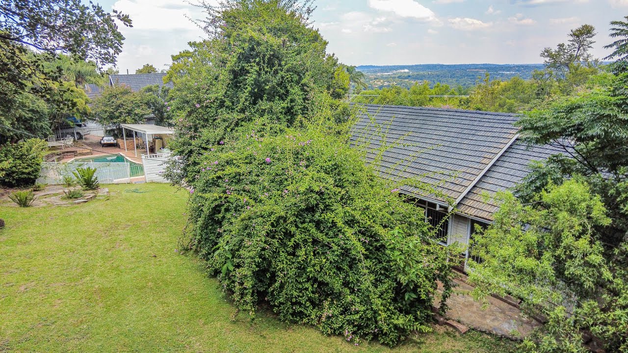 4 Bedroom For Sale - Lynnwood Manor
