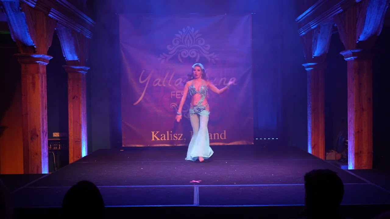 Ayse Bellydancer - Shaaby & Drum Solo