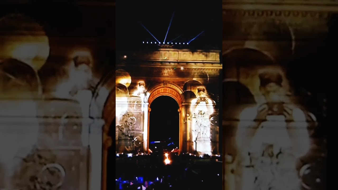 Triumphal arch, 12 strokes of midnight...#short #viral .#shortvideo #viral #france #tranding