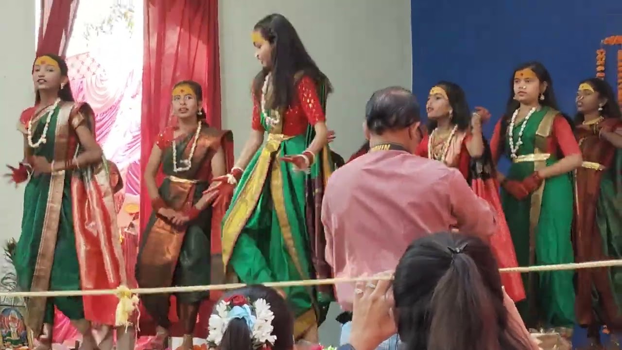 Stylish Pari school gathering dance #dancer#🧚💃👯