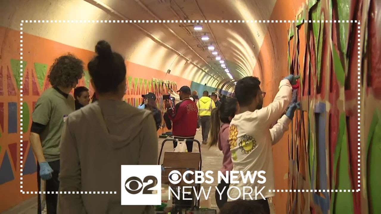 Upper Manhattan community helps paint murals inside 191st Street tunnel