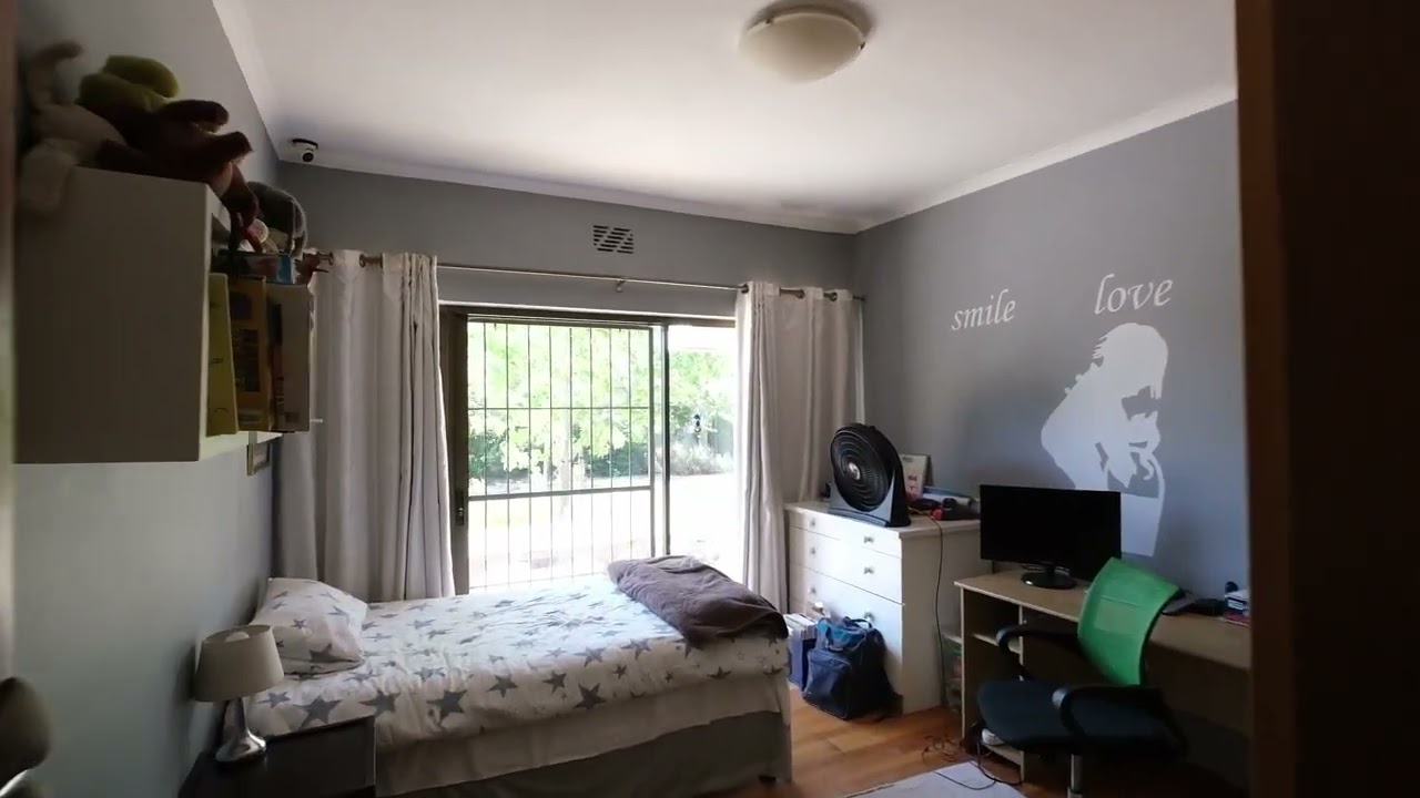 Prime Development Opportunity &ndash; Ideal for Offices, Townhouses, or Apartments!