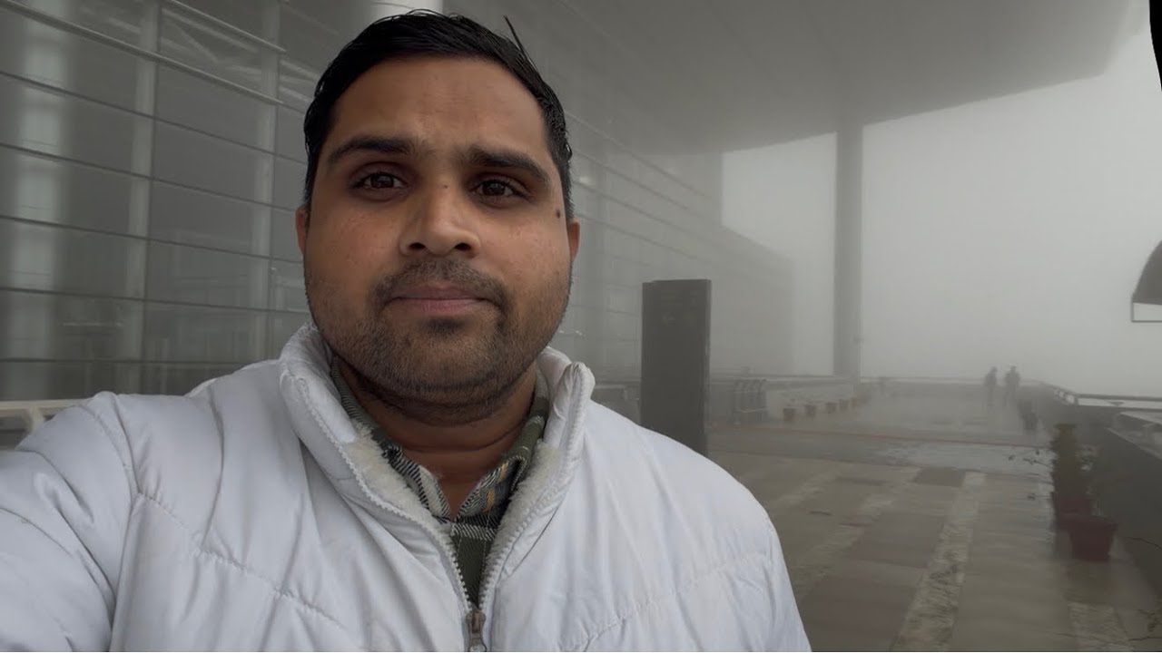 AAJ AIRPORT PAR KHARAB MAUSAM KE KARAN FLIGHT ✈️ HUI DELAY #minivlog #ankurvlogs74 