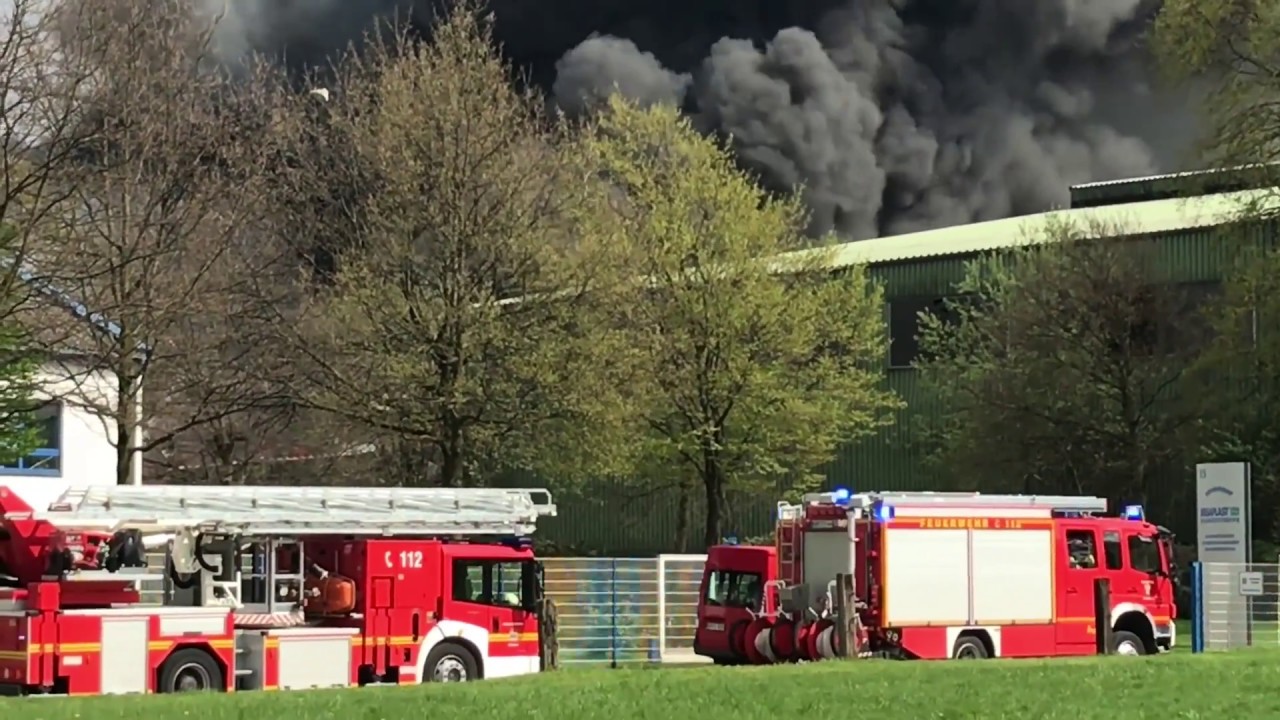 Borken- Großbrand in einer Entsorgungsfirma