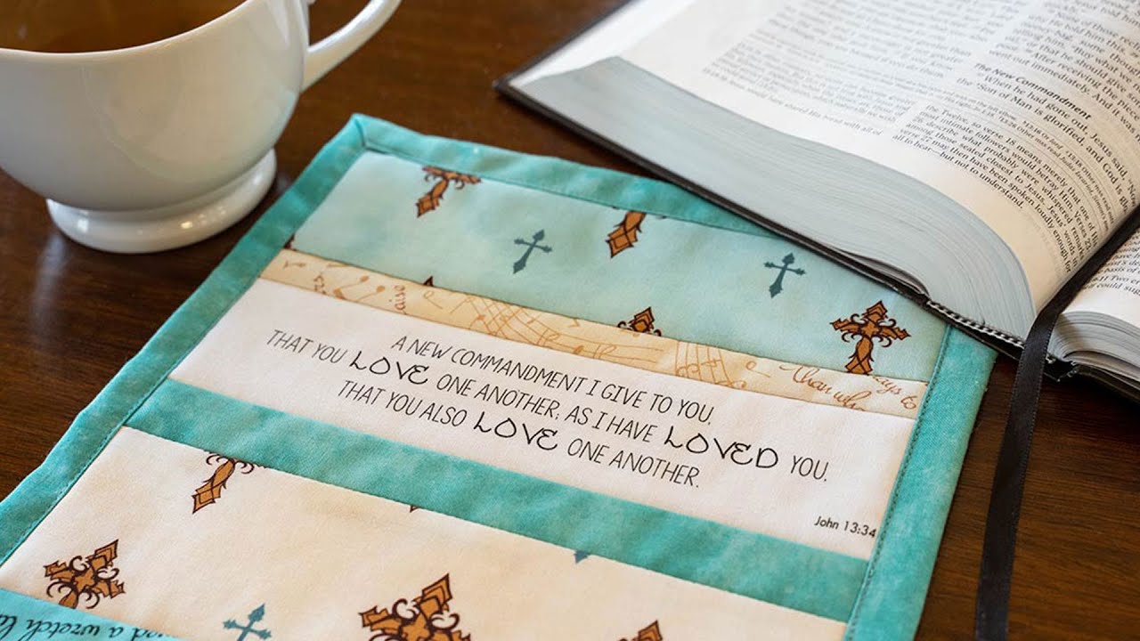 Quilt As You Go Spiritual Mug Mats by June Tailor | a Shabby Fabrics Tutorial