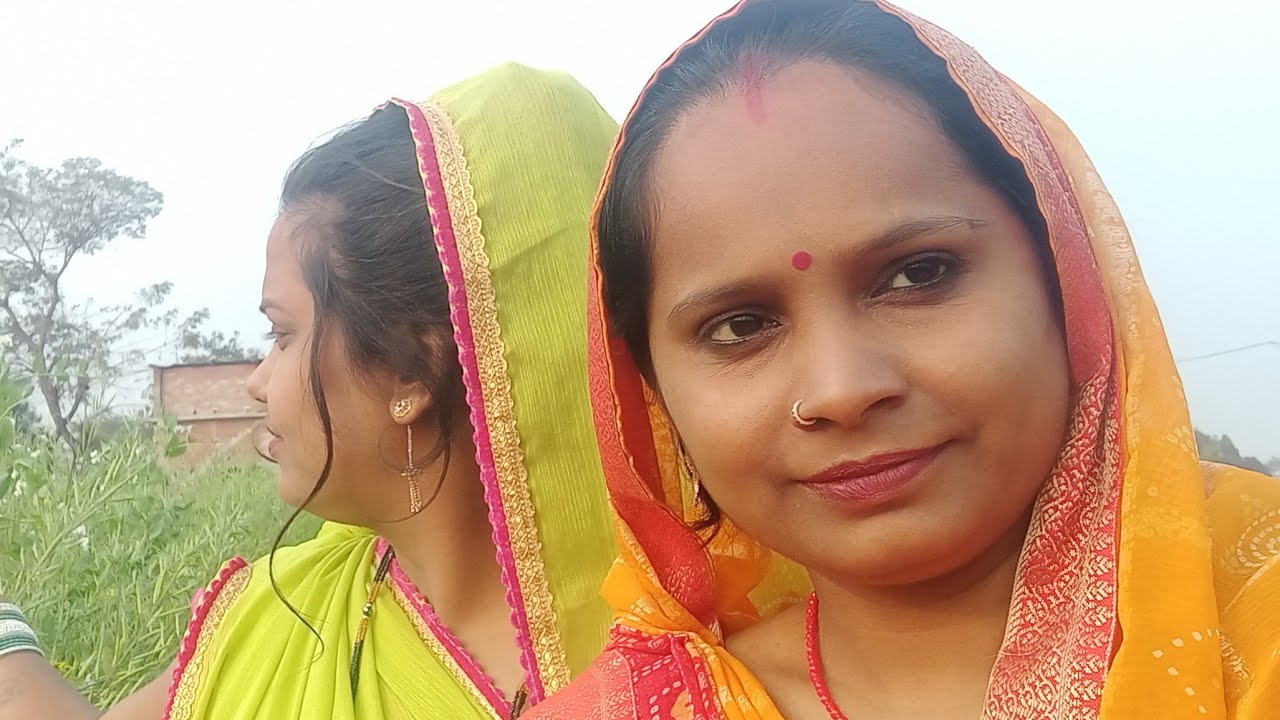 hamare live mein aap sabhi ka swagat hai