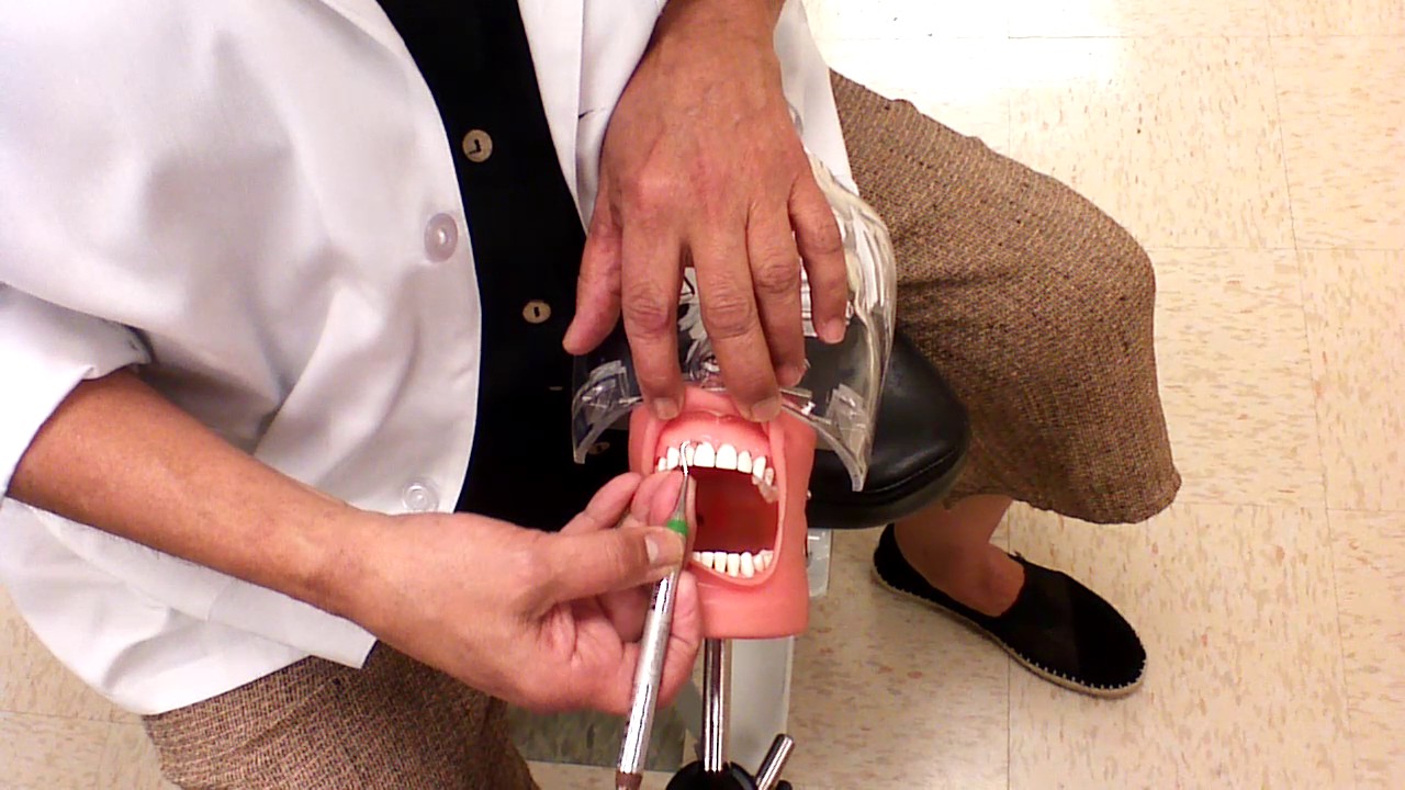 Rita Hernandez RDH 9   Max Anterior Facial Towards and Away Sickle Scaler