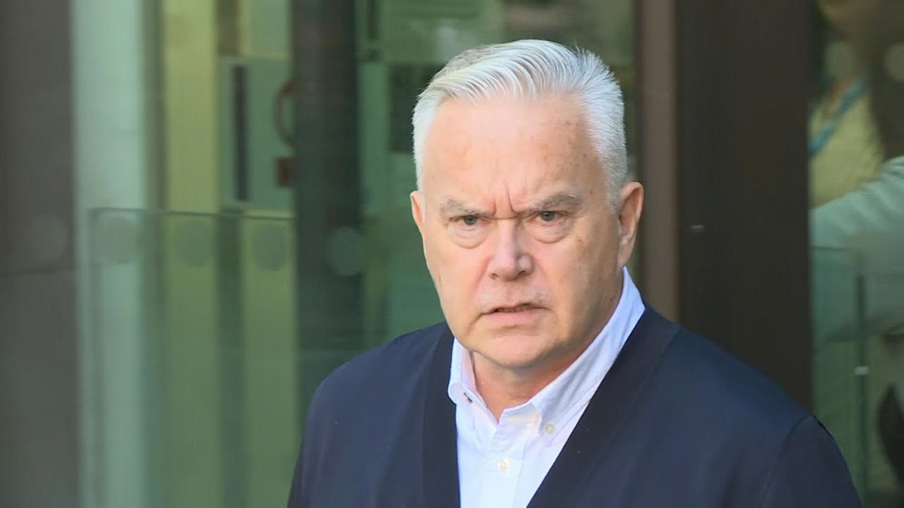 Ex-BBC star Edwards leaves court, avoiding jail over 'repugnant' child images | AFP