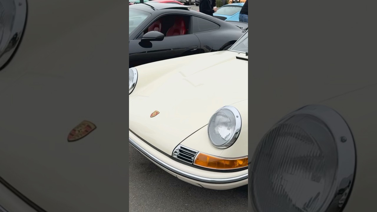 Beautiful Classic Porsche 911 Carrera #automobile #car #cartok #classic #racing #drift #porsche