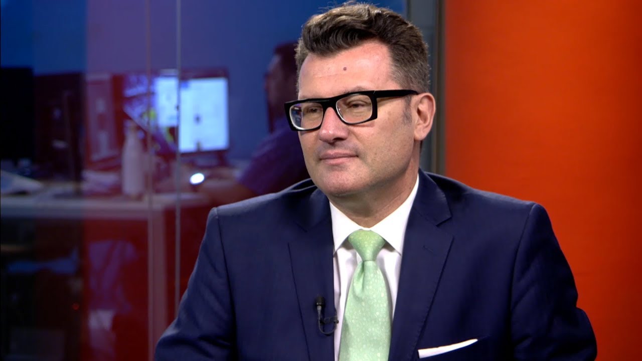 Gabriel Oliveri, de maletero a anfitri&oacute;n de las estrellas
