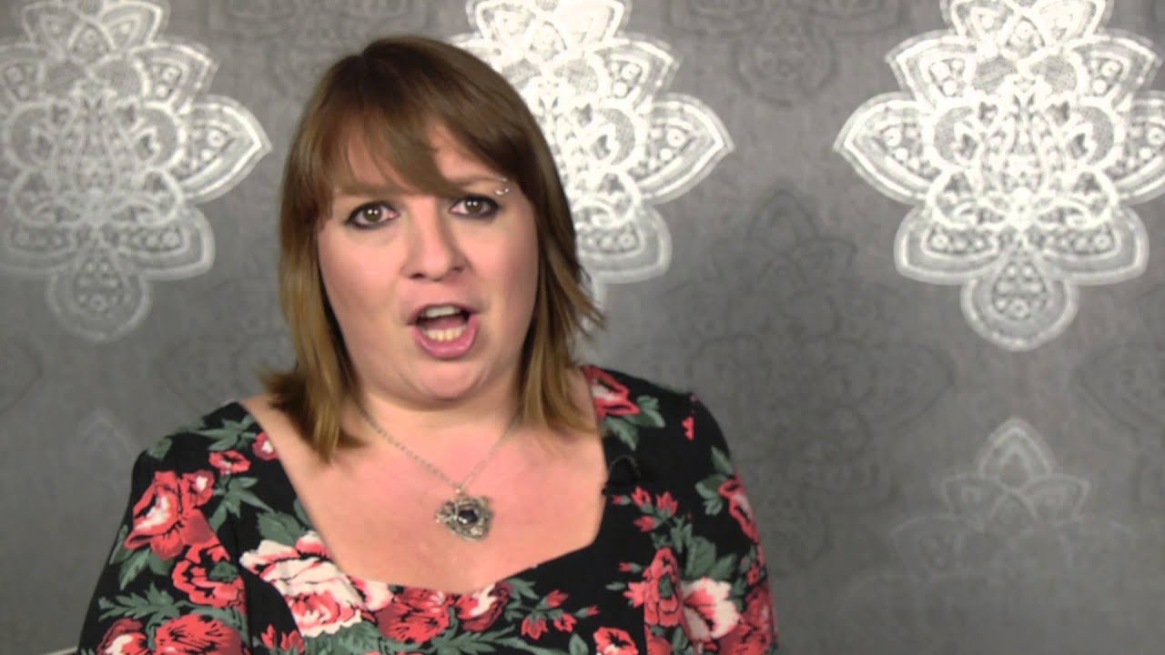 JewelleryMaker: Wire Weaving Interview