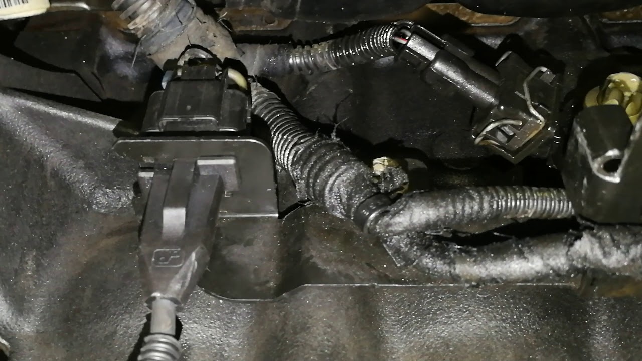 Crankshaft pos sensor replacement on Opel/ Vauxhall Astra H (1.8 Twintop)