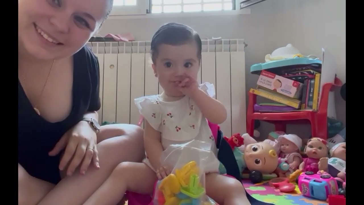 Carolina ayuda a Noa AME