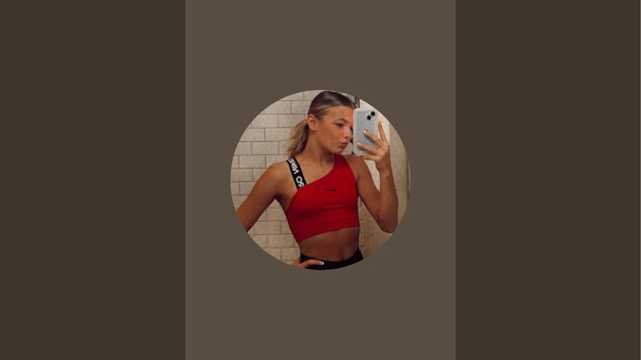 Reese Paige is live!