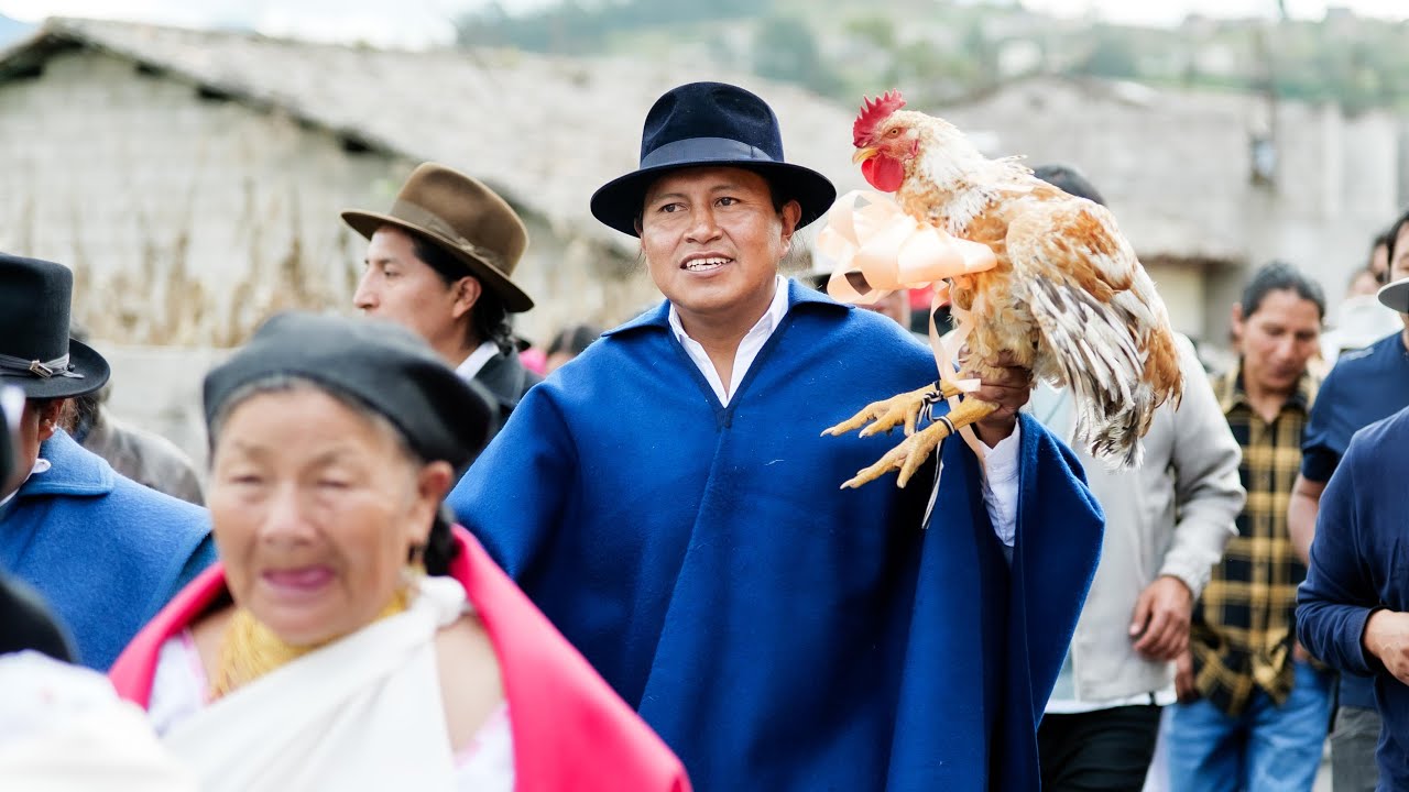 Inti Raymi -  La Compania - Otavalo Ecuador - Entrega de gallos - 2da parte