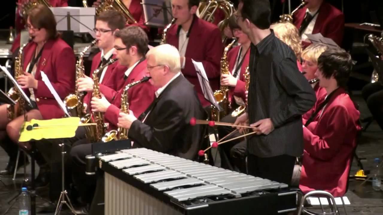 A TRIBUTE TO LIONEL.mp4