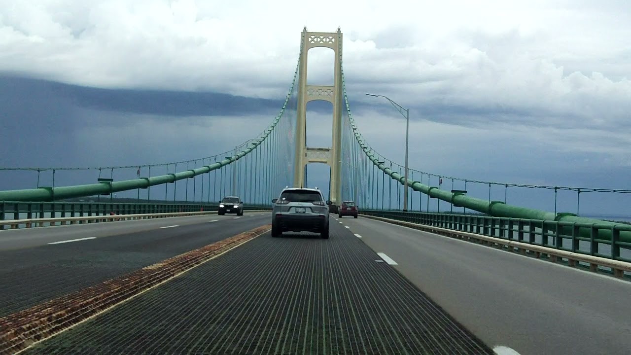Mackinac Bridge northbound [ALTERNATE TAKE]