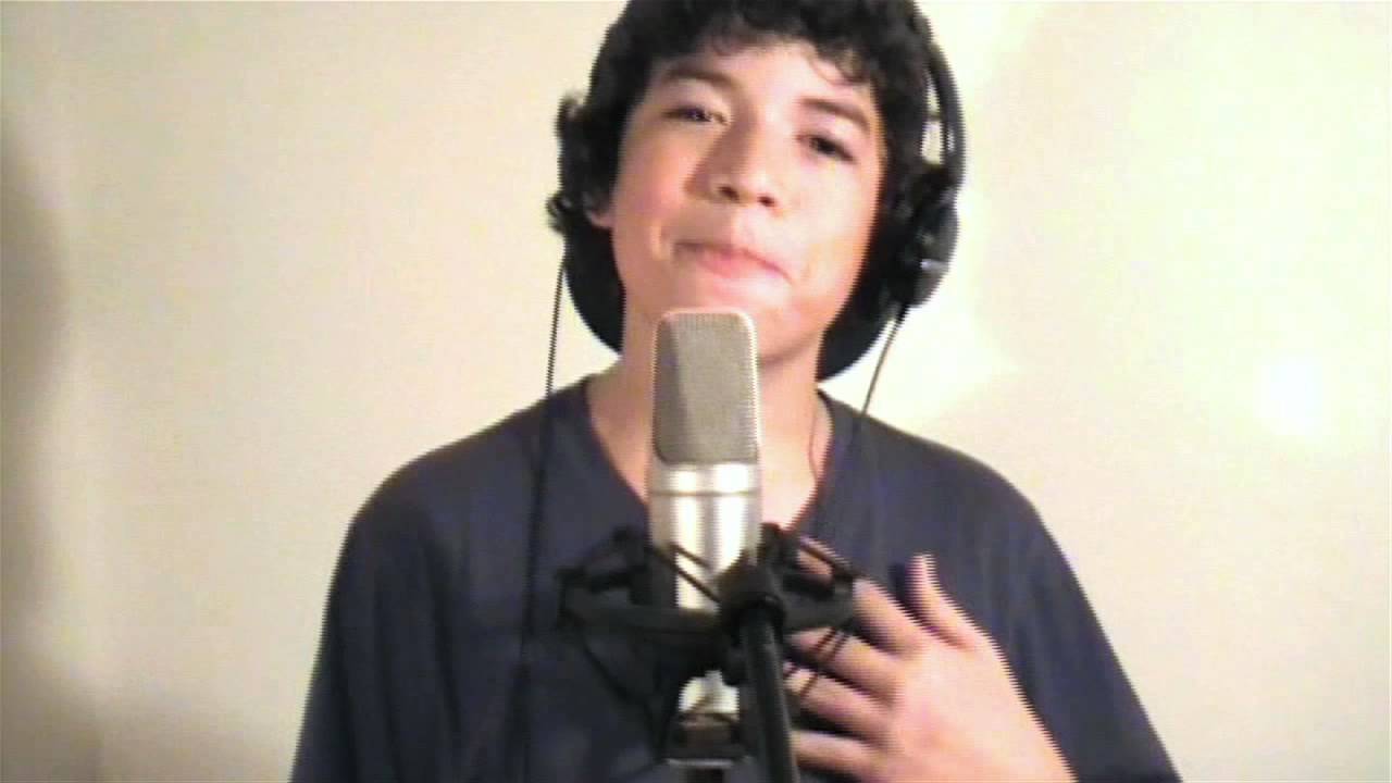 One Direction - What Makes You Beautiful - Cover by Tae Brooks - (Remix BeatsByiTALY)