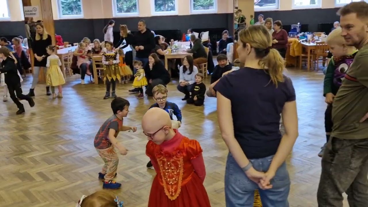 2026 02 21 Dětský maškarní bál v KD Lnáře video 20260221 154614
