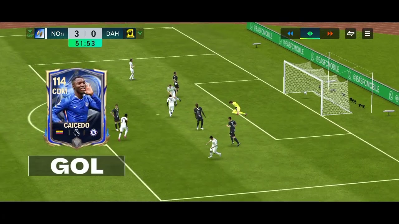 7-0 hmm...  kalo menurut kalian  siapa pemain yang paling bagus kalo kata aku (klose).