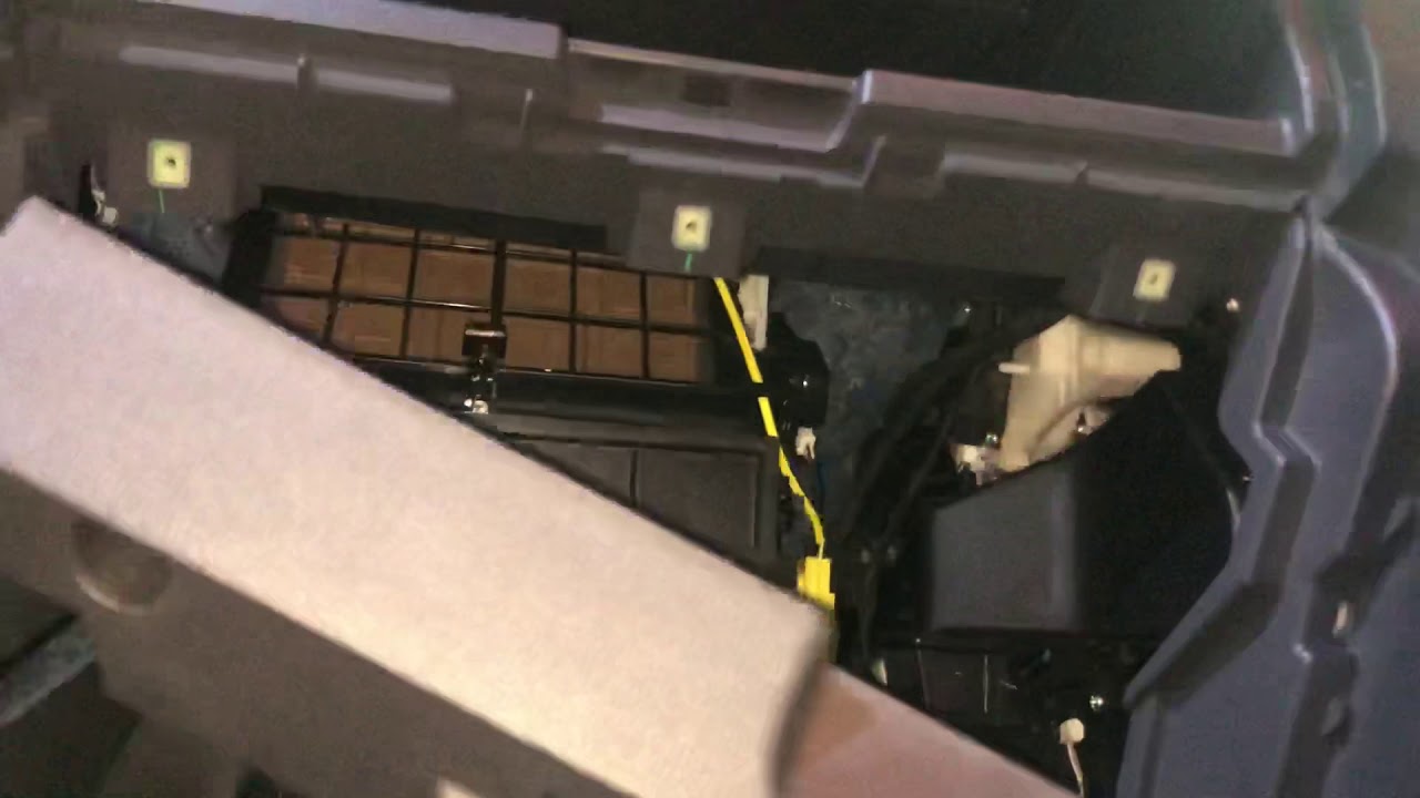 holden colorado cabin filter replacement