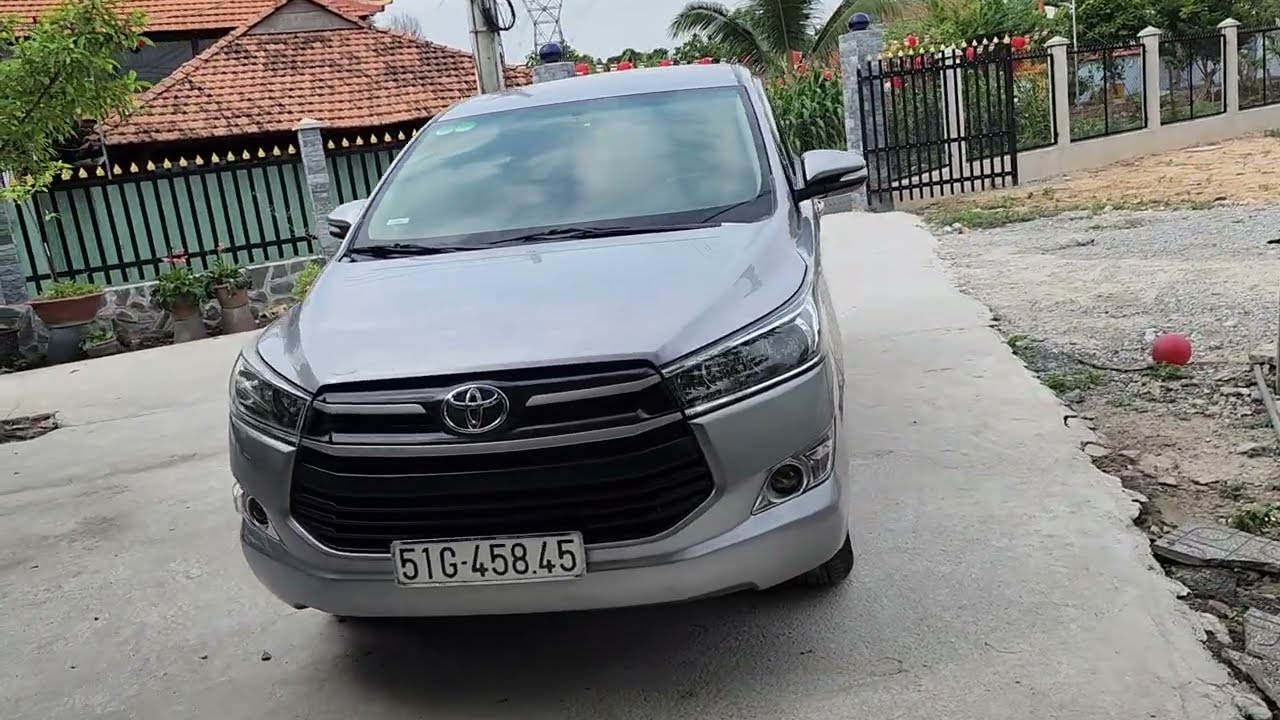 innova 2017 2.0E xem xe TL tại nhà 0384.900.900 có giá tốt nhất
