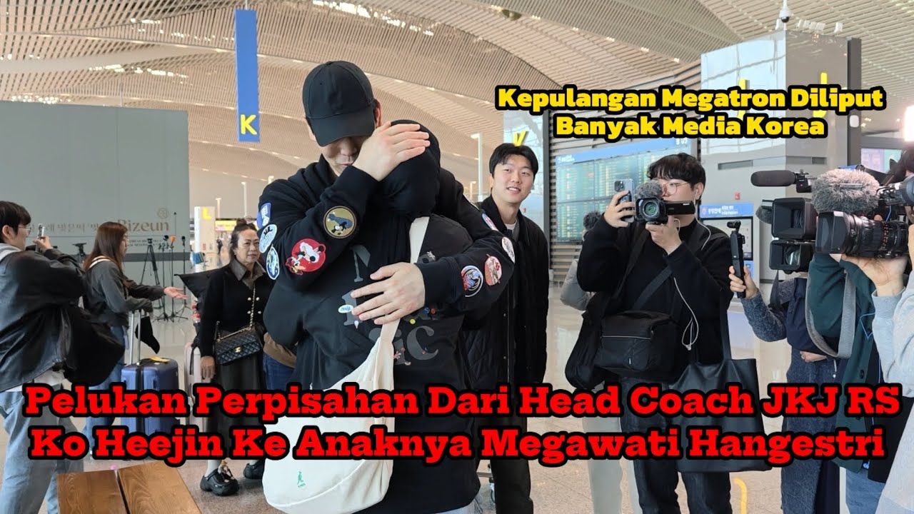 Kepulangan Megatron Diliput Banyak Media Korea, KHJ Memeluk Mega Sangat Erat !!!