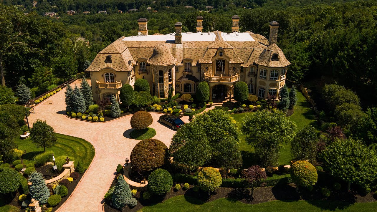 Luxury Real Estate Listing | 22 Tudor Rose Ter | Mahwah, NJ