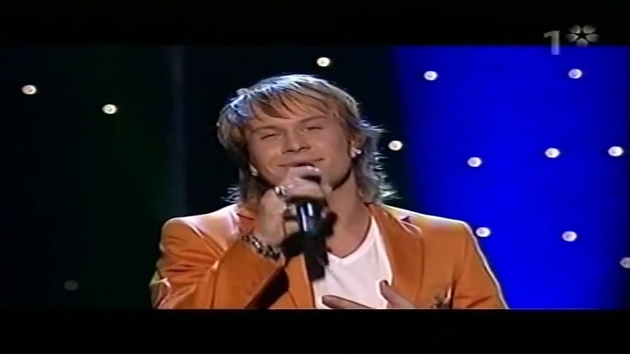 Emil Sigfridsson Innan mörkret faller 2004