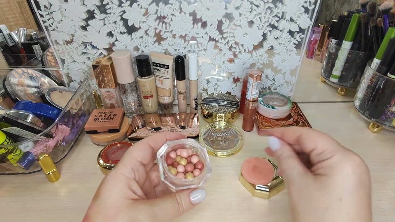 Косметичка 💄 февраля. К чему тянулась рука ✋.