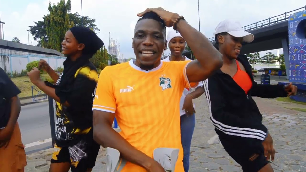 GRAND MA&Icirc;TRE - AMBE BALLO ( Clip Officiel )