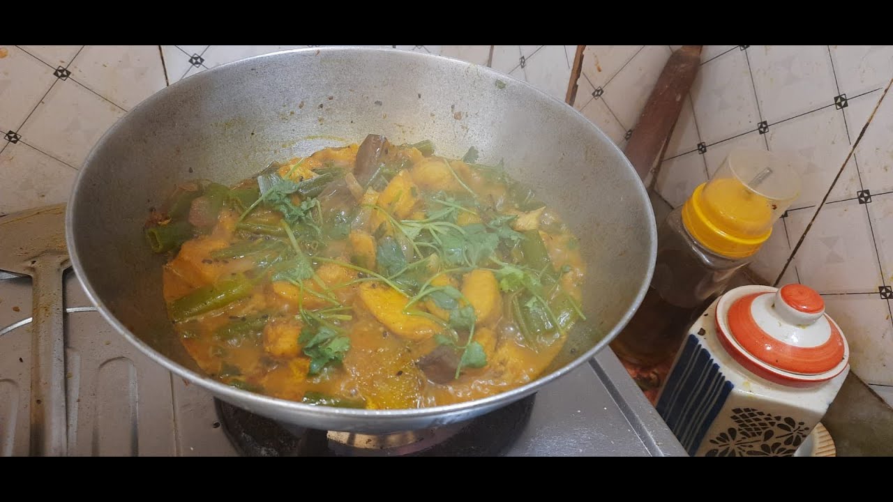 Shol Mach peyajkoli diye darun ek recipe!Songe Karone Okarone#minivlog #viralvideo
