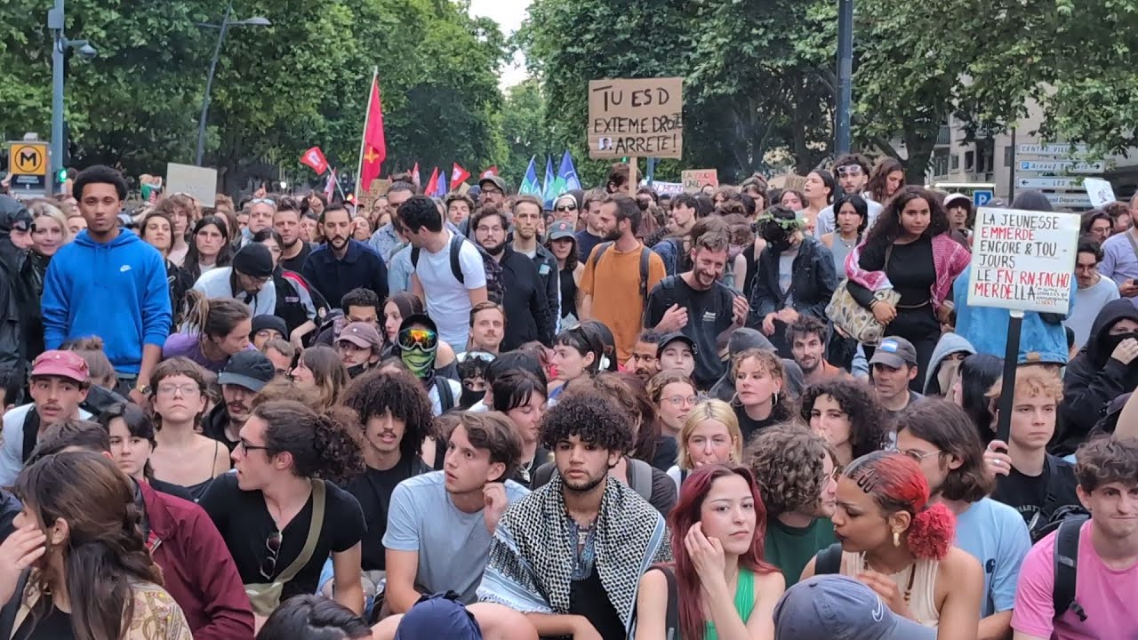 Anti-far right protesters demonstrate in France | AFP