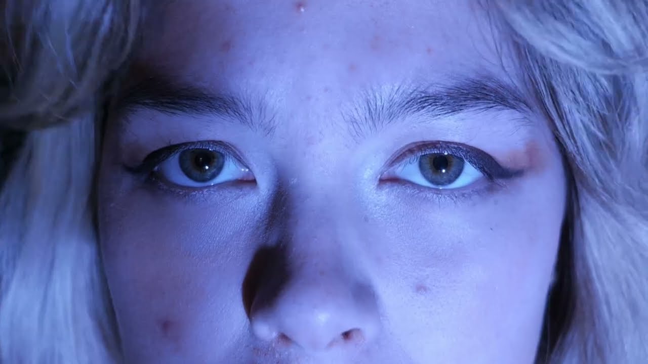 Stagnant - a short film by Sydney Wong