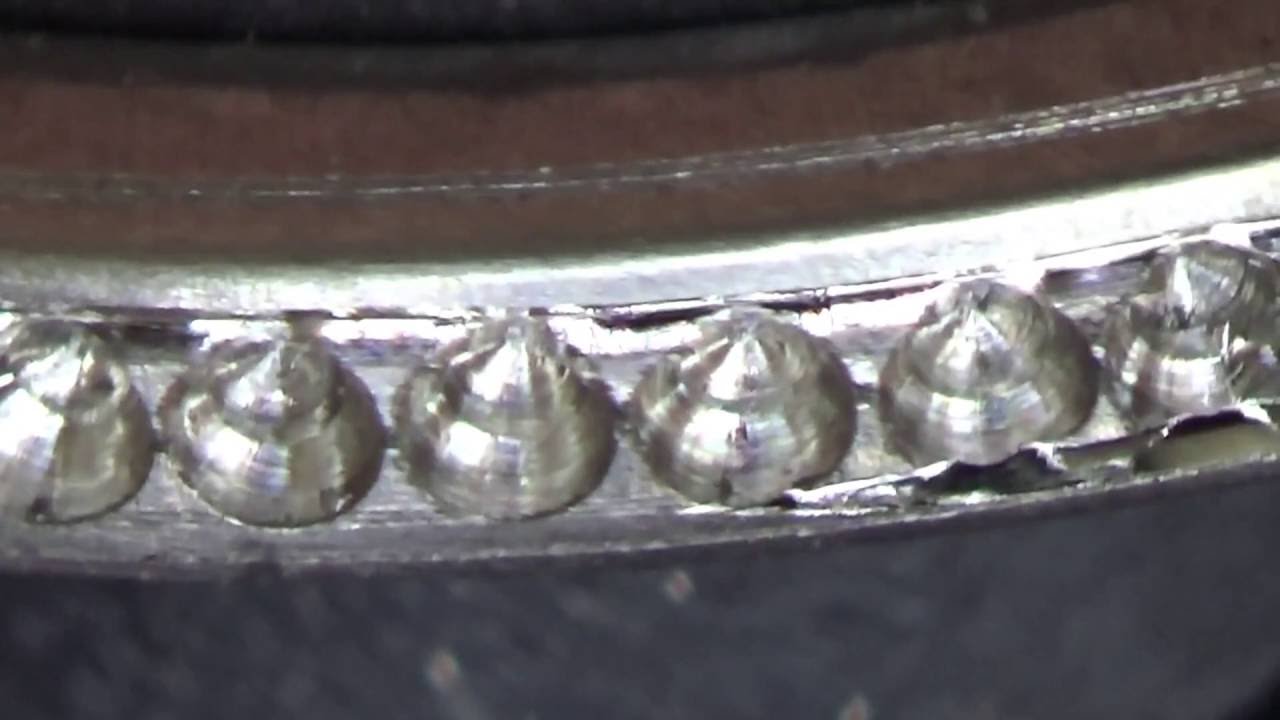 Micro Pavé - Diamond setting 0,85 mm stones - vandoorendiamonds