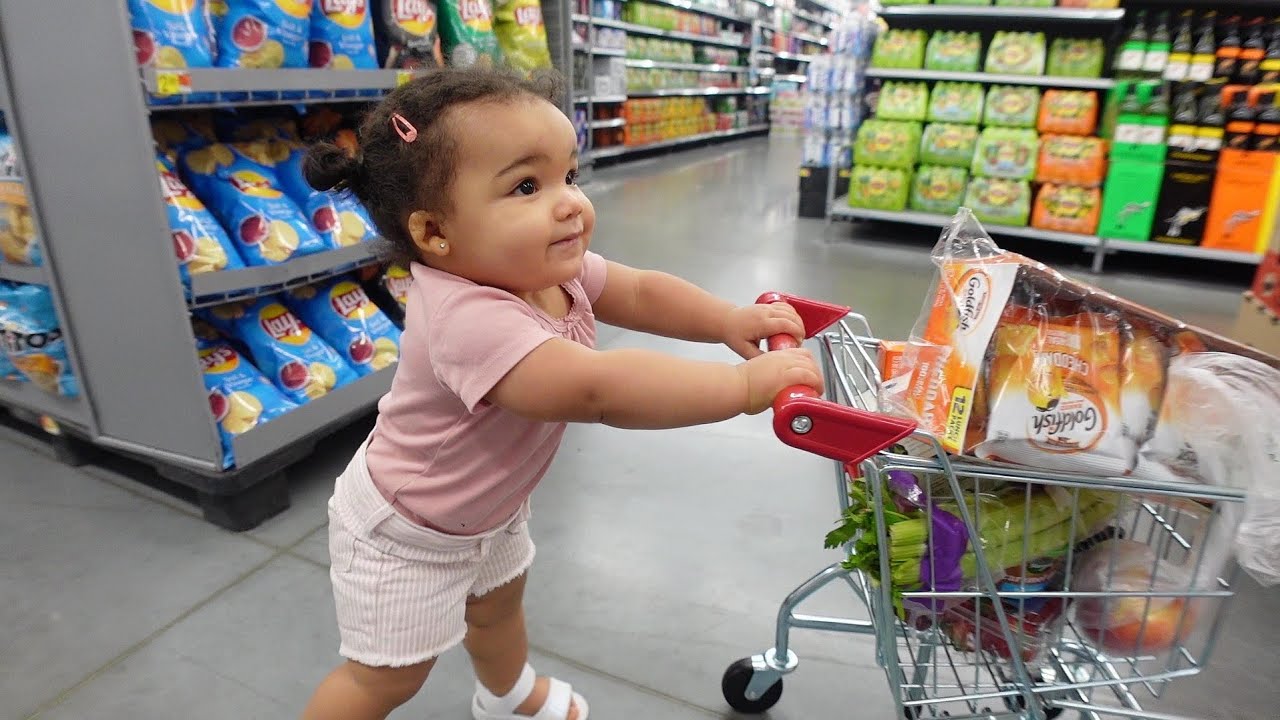 1 Year-Old GOES GROCERY SHOPPING BY HERSELF! **The CUTEST THING EVER**
